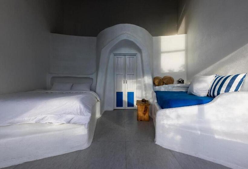 سوییت جونیور با چشم‌انداز دریا, Isea Resort