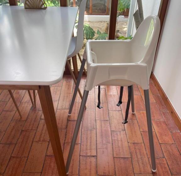اتاق استاندارد با تخت بزرگ, Aomo Art Space Hostel