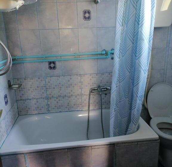 اتاق خانوادگی, Guesthouse Djuro