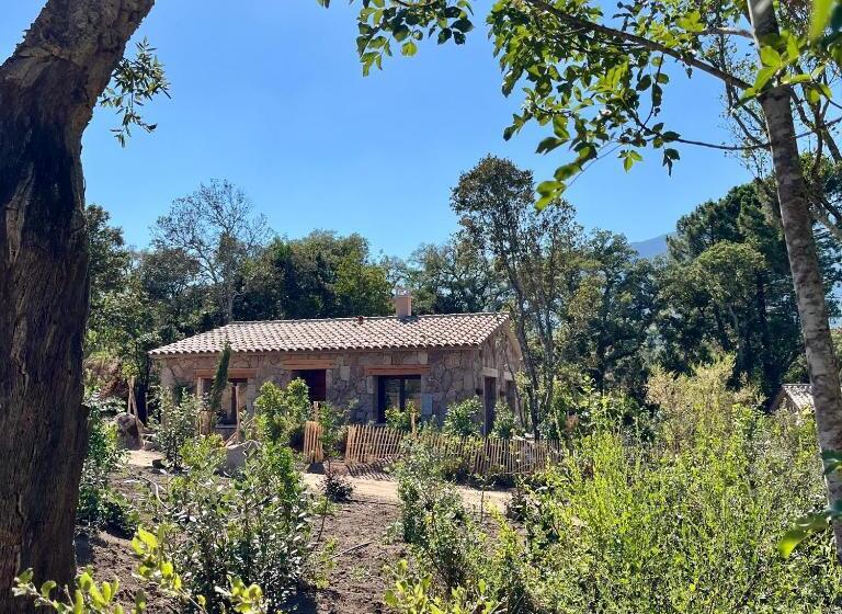 ویلای 1 خوابه, Hameau De Petripini