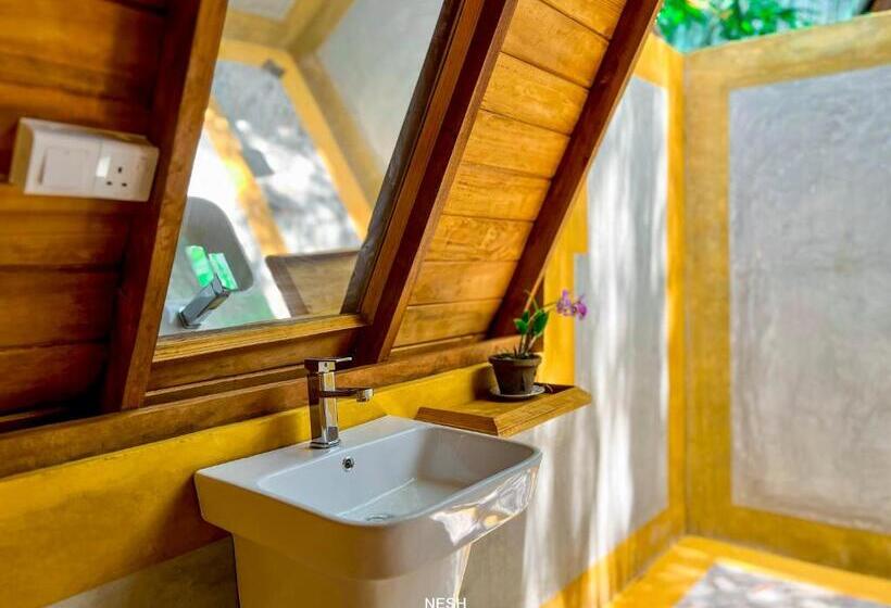 اتاق استاندارد سه تخته با چشم‌انداز باغ, Tantor Resort Habarana