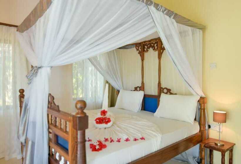 اتاق لوکس با چشم‌انداز دریا, Tanzanite Beach Resort