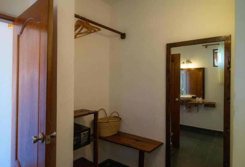 اتاق لوکس با چشم‌انداز دریا, Tanzanite Beach Resort