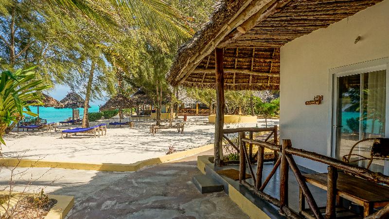 اتاق لوکس با چشم‌انداز دریا, Tanzanite Beach Resort