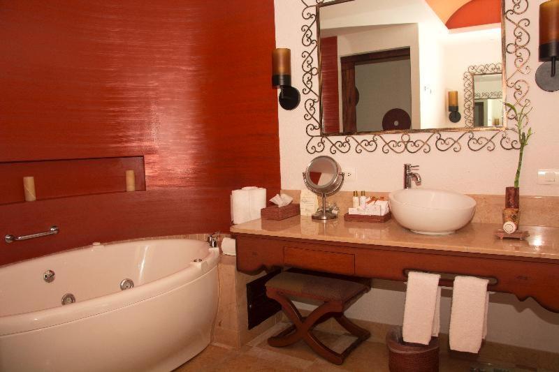 اتاق لوکس, Vaea Hotel Samoa