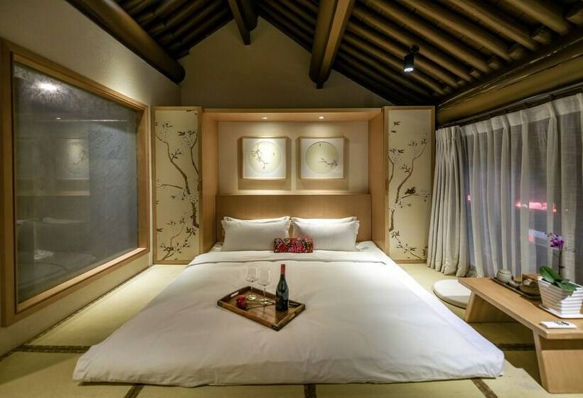 Basic Room, Water Hotel, Pingyao