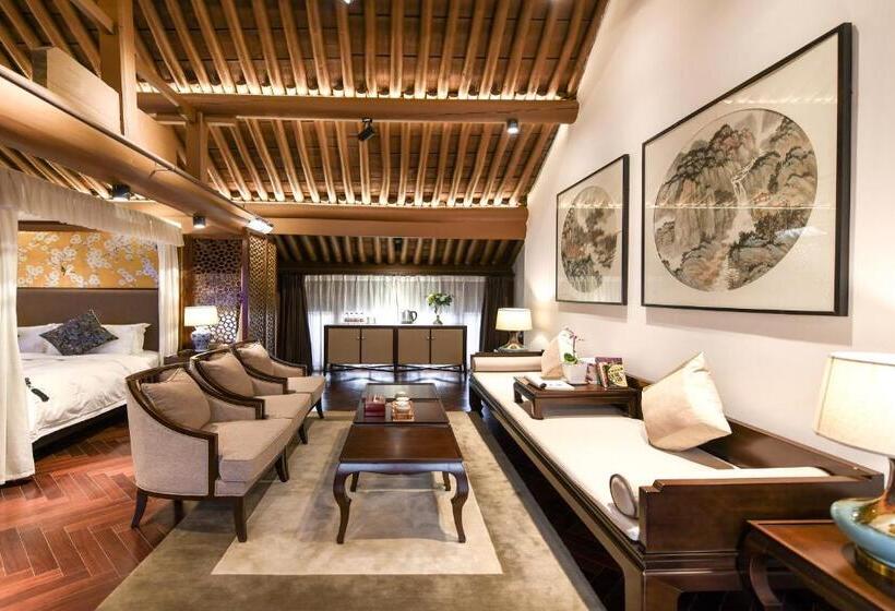 سوییت خانوادگی, Water Hotel, Pingyao