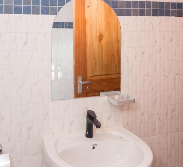 اتاق خانوادگی با سرویس بهداشتی مشترک, Lifetyme Homes