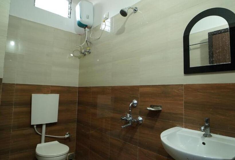 اتاق استاندارد چهار تخته, Diya Lodge !! Near Toy Train Park !! New Digha !!