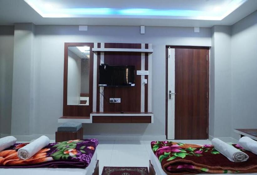 اتاق استاندارد چهار تخته, Diya Lodge !! Near Toy Train Park !! New Digha !!