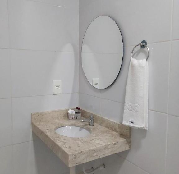 اتاق خانوادگی, Paralelo 9s