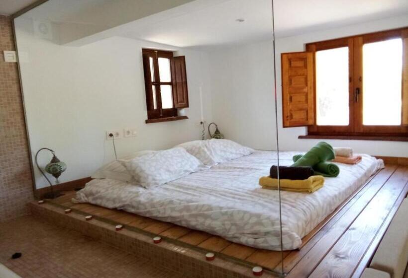 اتاق سوپریور, Cortijo De Amor