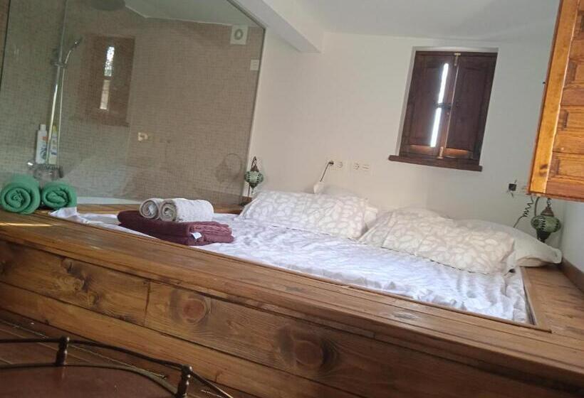 اتاق سوپریور, Cortijo De Amor