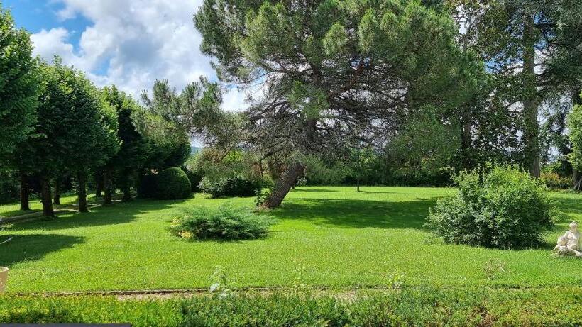 اتاق استاندارد با چشم‌انداز باغ, Bergerac Chambres D Hôtes Ibis D Or
