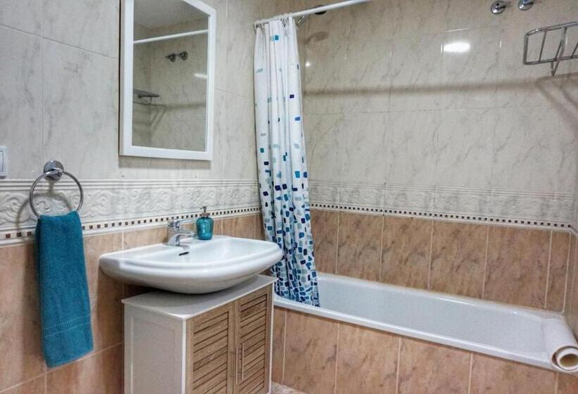 آپارتمان 1 خوابه با بالکن, Cbn Apartments