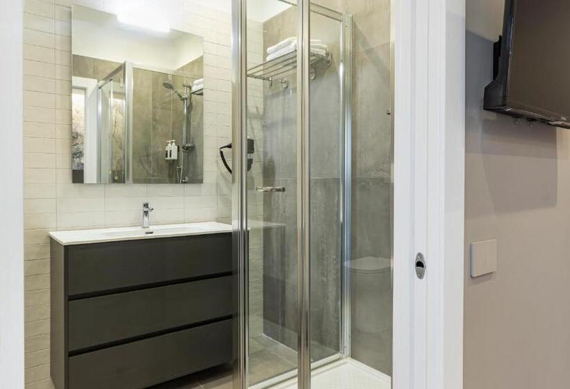 اتاق سوپریور با تخت بزرگ, Testani Guest House Special