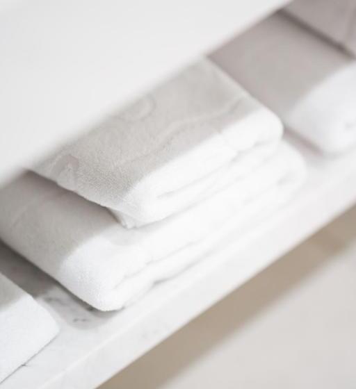 اتاق استاندارد, Naos Luxury