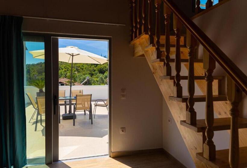 اتاق استاندارد چهار تخته, De Sol