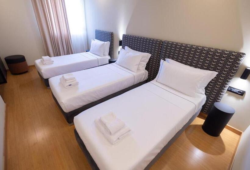 اتاق سوپریور سه تخته, Green Boutique