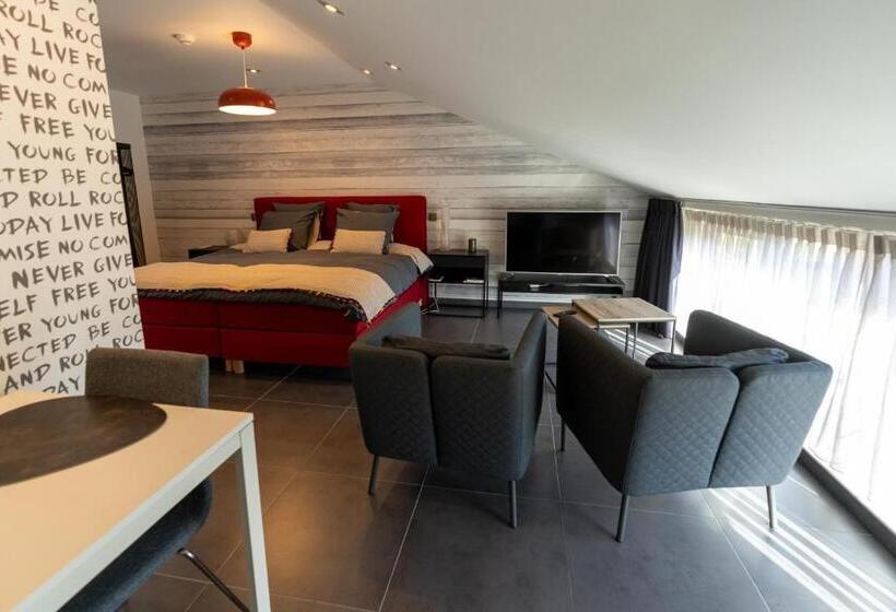 سوییت جونیور, B&b De Vlierbeek