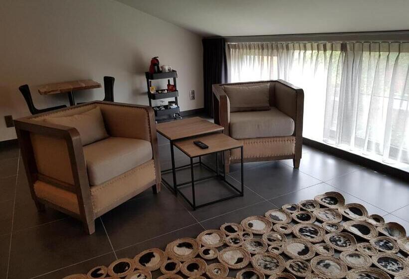 سوییت سوپریور, B&b De Vlierbeek
