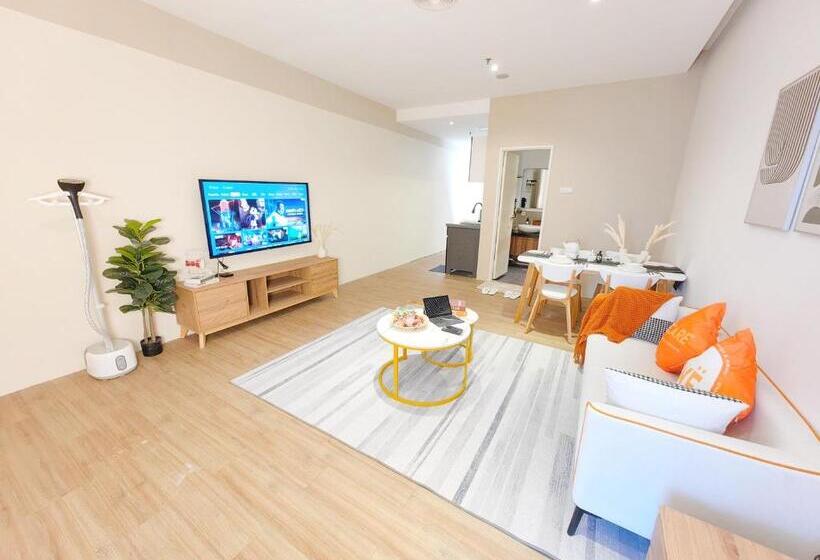 2 Bedrooms Apartment City View, Bangsar Trade Centre By Airhost