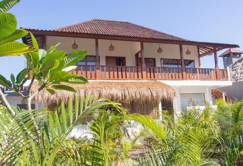 اتاق خانوادگی, Coco Breeze Spa