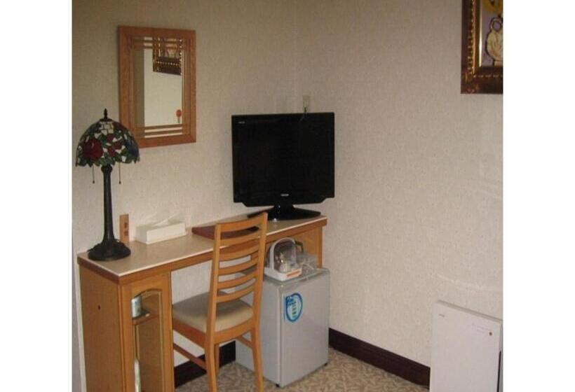 استودیوی استاندارد, Nishikawaguchi Station Hotel   Vacation Stay 98554v