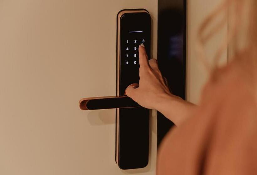 آپارتمان 1 خوابه, Pau Suites