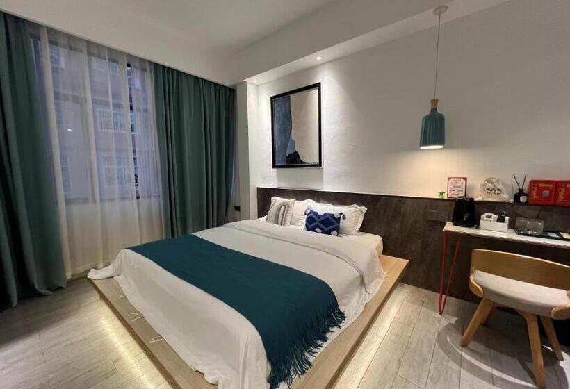 اتاق سوپریور با تخت بزرگ, 客居青山