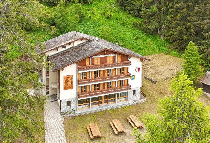 اتاق خانوادگی, Chalet De L Ours Authentic Etage Penthes 14 Pers