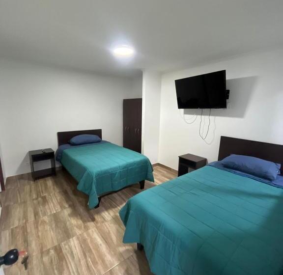 اتاق استاندارد, Hostal The Marys House