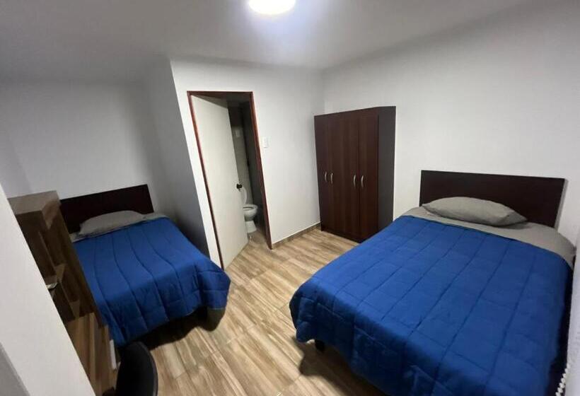 اتاق استاندارد, Hostal The Marys House