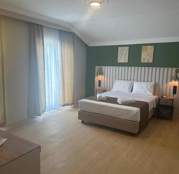 اتاق استاندارد, Red Castle Hotel & Pub