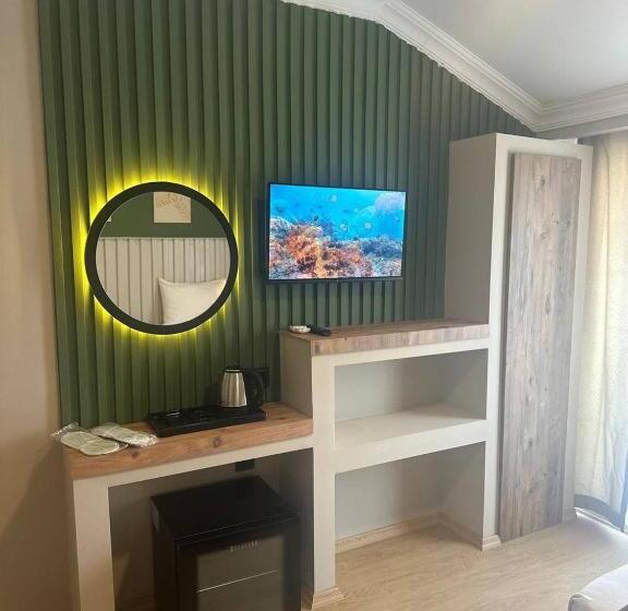 اتاق استاندارد, Red Castle Hotel & Pub