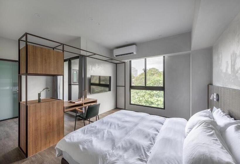اتاق سوپریور, H Suite Inn