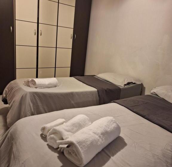 اتاق استاندارد, Any B&b