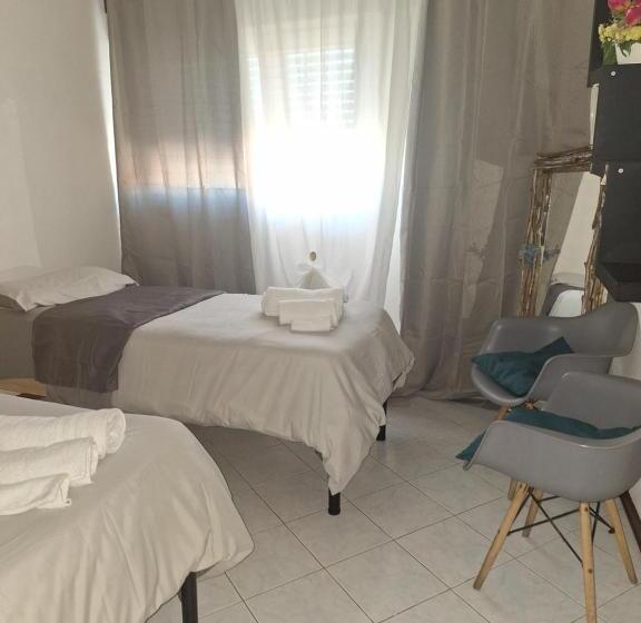 اتاق استاندارد, Any B&b