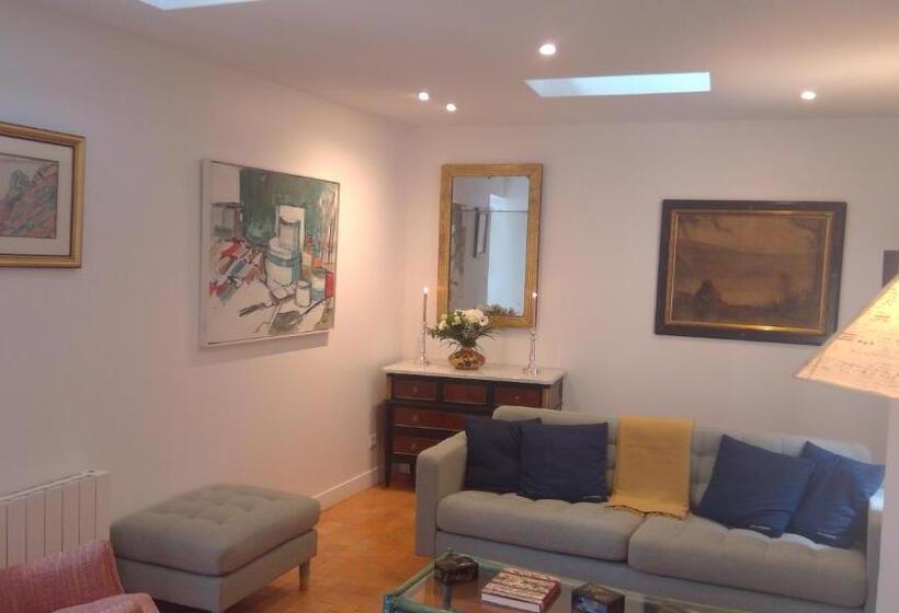 اتاق لوکس, L Atelier