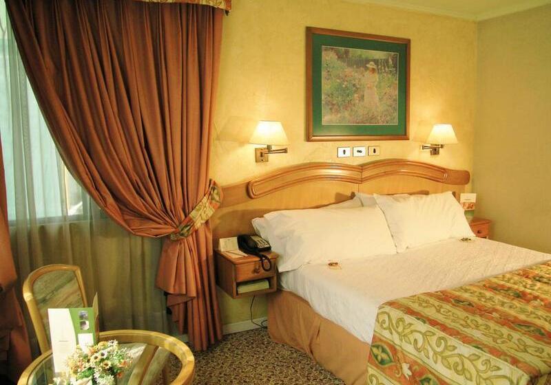 اتاق استاندارد با بالکن, Crystal Orange Hotel   Shanghai The Bund Jinling East Road