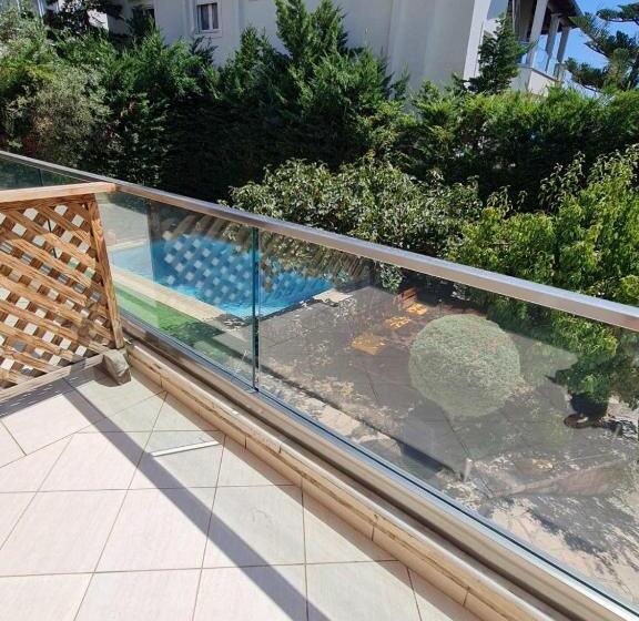 اتاق استاندارد با بالکن, Antigoni Bellavista Suites