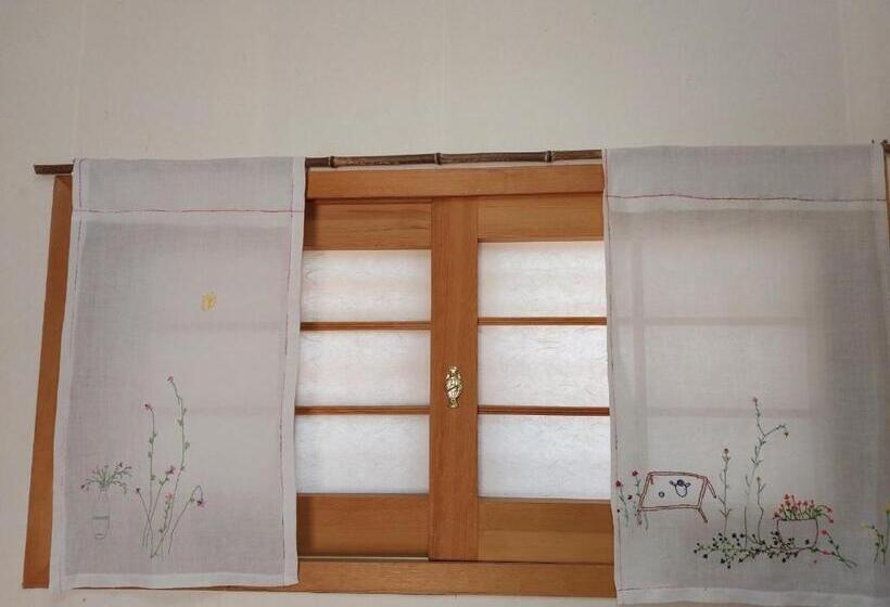 اتاق استاندارد, Naju Yoonsunjae Stay