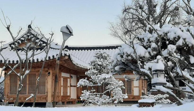 اتاق استاندارد, Naju Yoonsunjae Stay