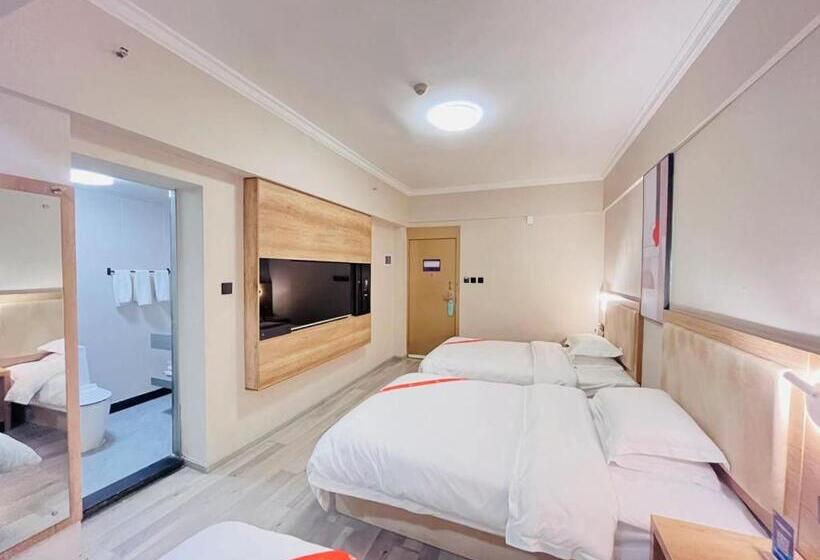 اتاق راحتی سه تخته, Yilong Yitang Hotel Kunming Railway Station Joy City Center
