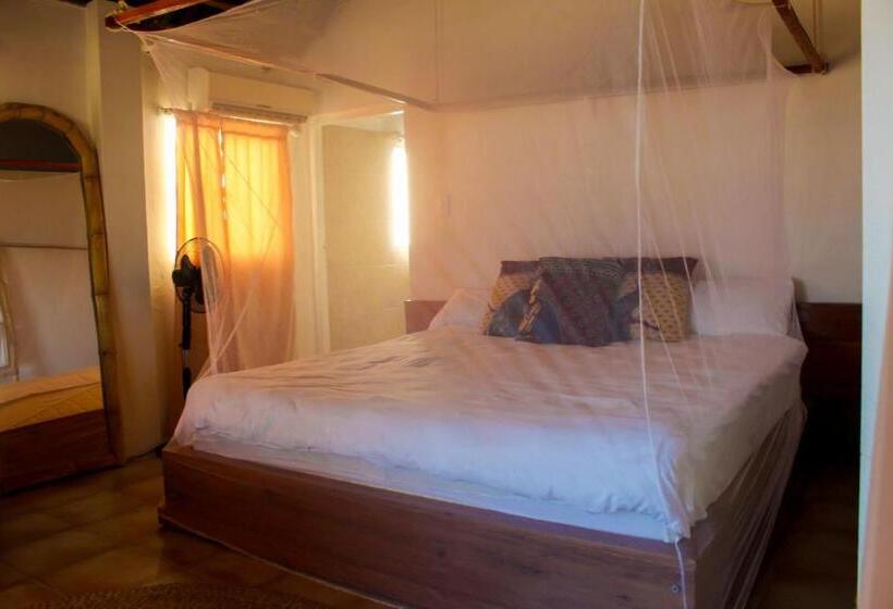 اتاق استاندارد با تخت بزرگ, Lehani Beach Hostel