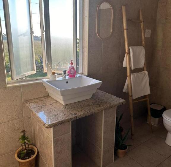 اتاق خانوادگی, Lehani Beach Hostel