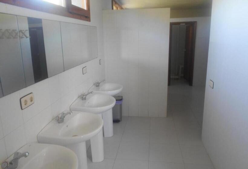 اتاق خانوادگی با سرویس بهداشتی مشترک, Albergue El Timón