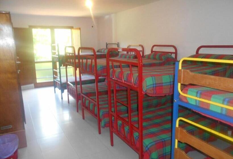 اتاق خانوادگی با سرویس بهداشتی مشترک, Albergue El Timón