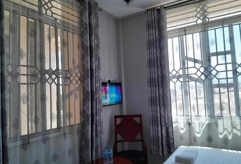 اتاق استاندارد, Mbeya Starinn