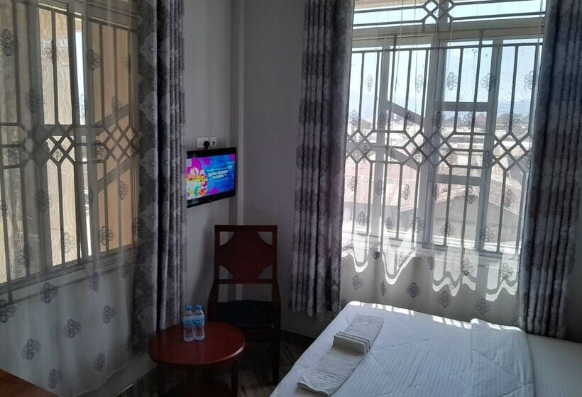 اتاق استاندارد, Mbeya Starinn